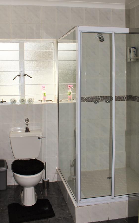 Vair'S Place Guest House In Sandton Paulshof - Apartment, Lux Suites & Spa Johannesburg Luaran gambar